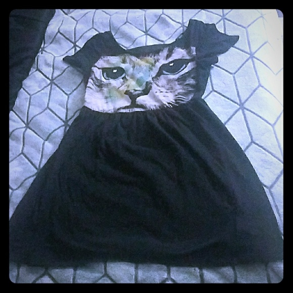 Cat Dress - Picture 1 of 2